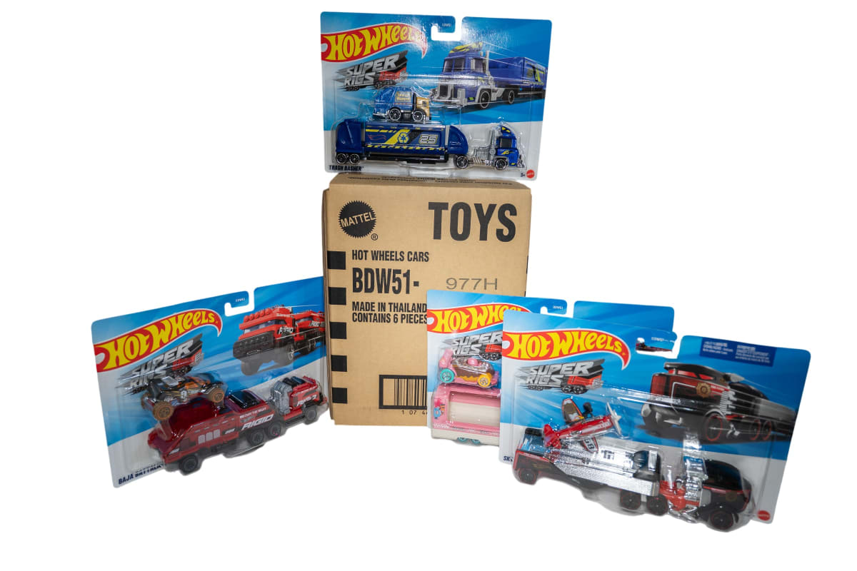 HOT WHEELS TRANSPORTADOR AUTOS DE LUJO SURT 1