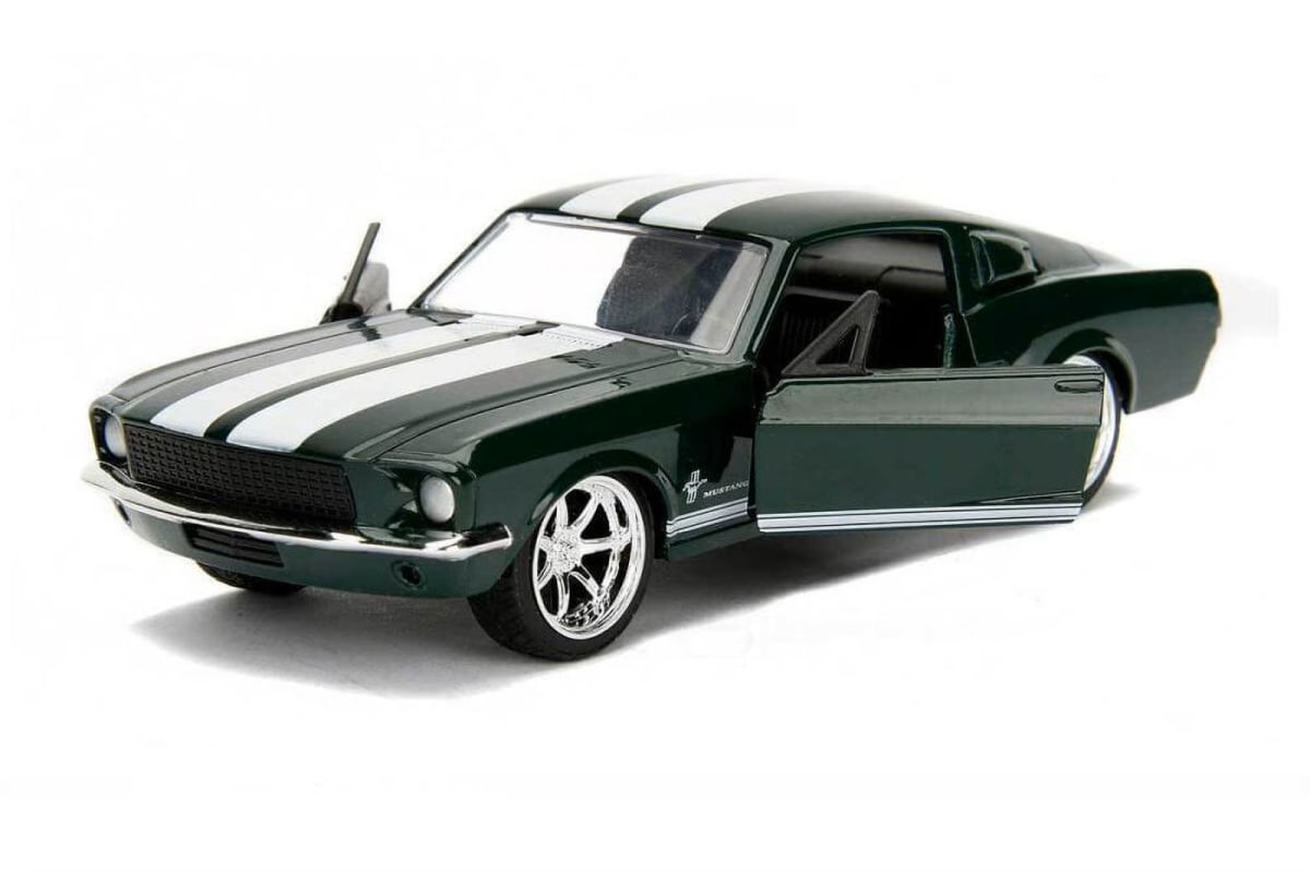 JADA TOYS FAST AND FURIOUS  1967 FORD MUSTANG 627C GREEN2