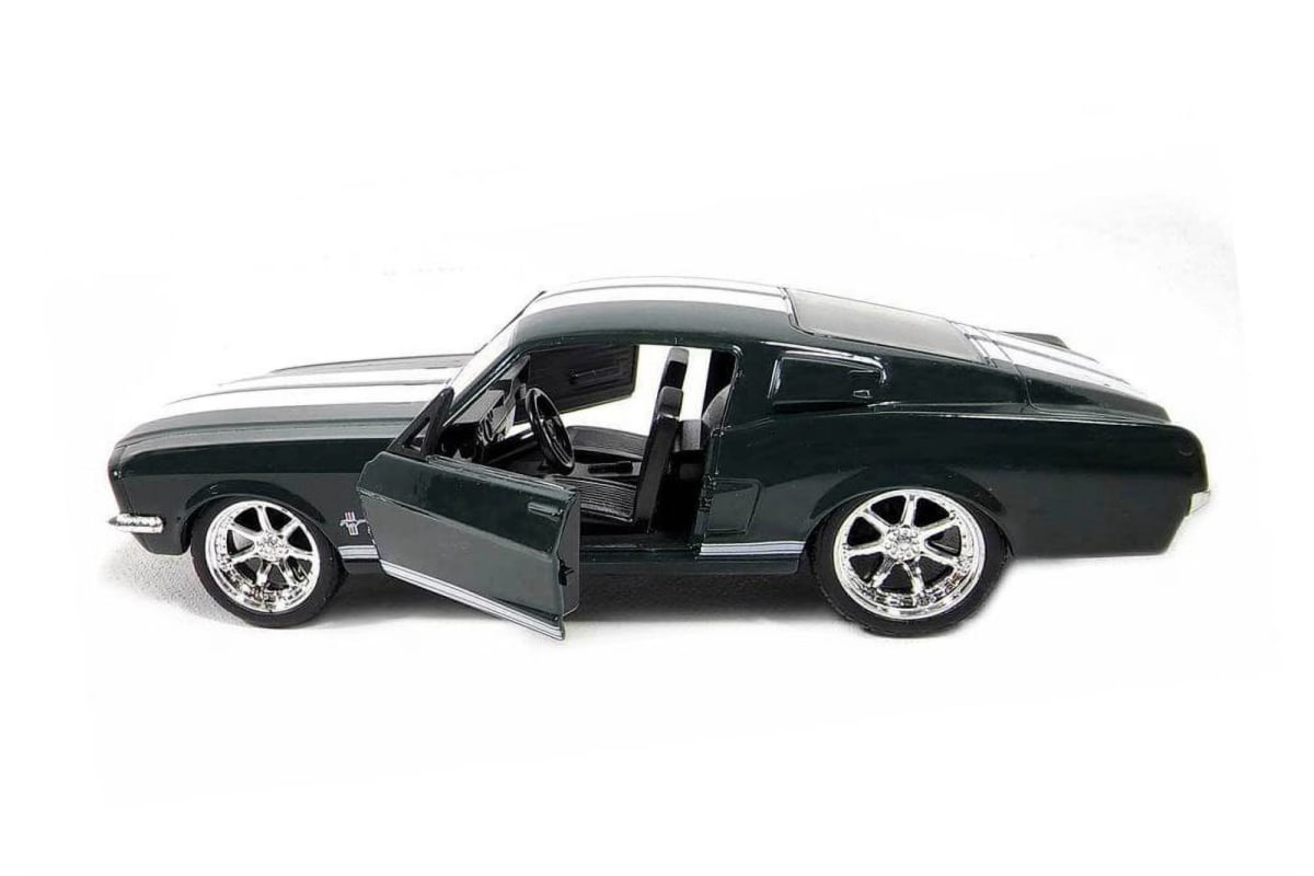 JADA TOYS FAST AND FURIOUS  1967 FORD MUSTANG 627C GREEN3
