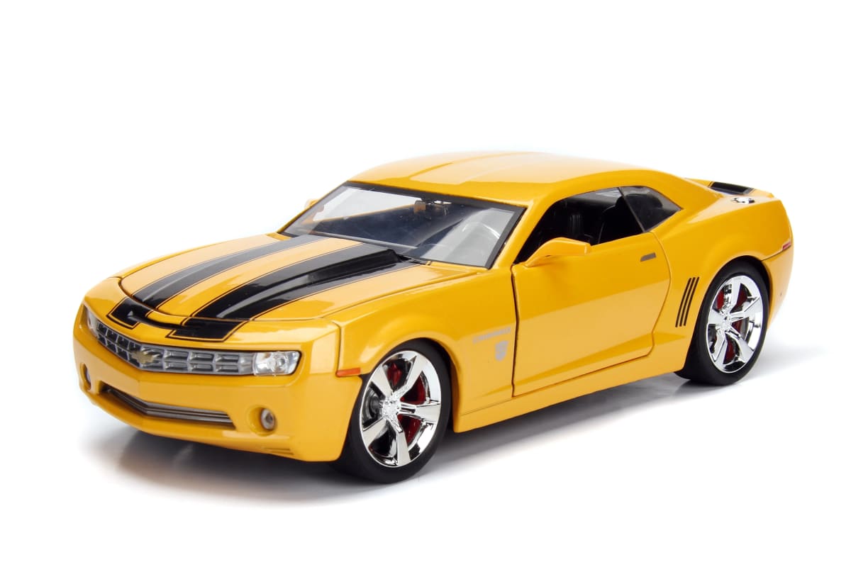 1:24 | Transformers W/Collectible  | 2006 Chevrolet Camaro Concept-Bumblebee | Bumblebee Yellow | W1