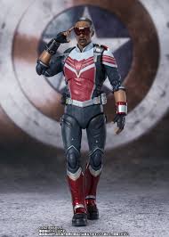 S H Figuarts Falcon (The Falcon and the Winter Soldier)1