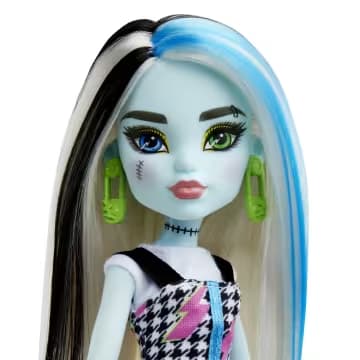 MONSTER HIGH MUÑECA BÁSICA FRANKIE1