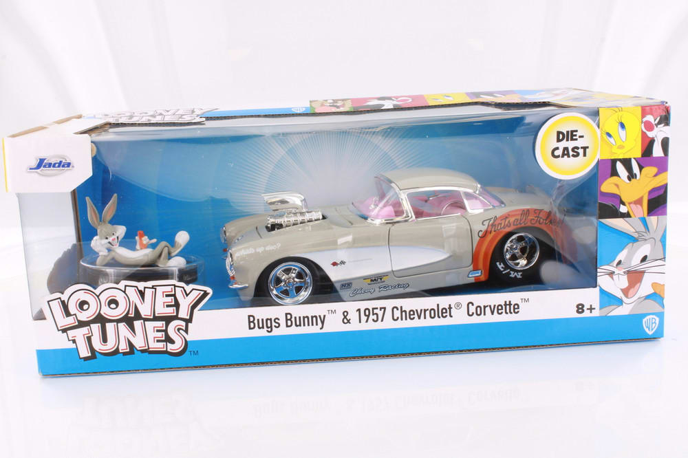 2.75+1:24 | Hollywood Rides | 1957 Chevrolet Corvette W/Bugs Bunny Figure 2