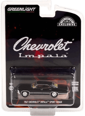 GreenLight Collectibles: 1:64 1967 Chevrolet Impala Sport Sedan - Tuxedo Black