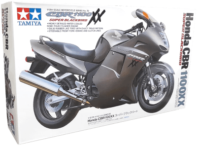 Model Kit Tamiya: Honda CBR1100XX Super Blackbird
