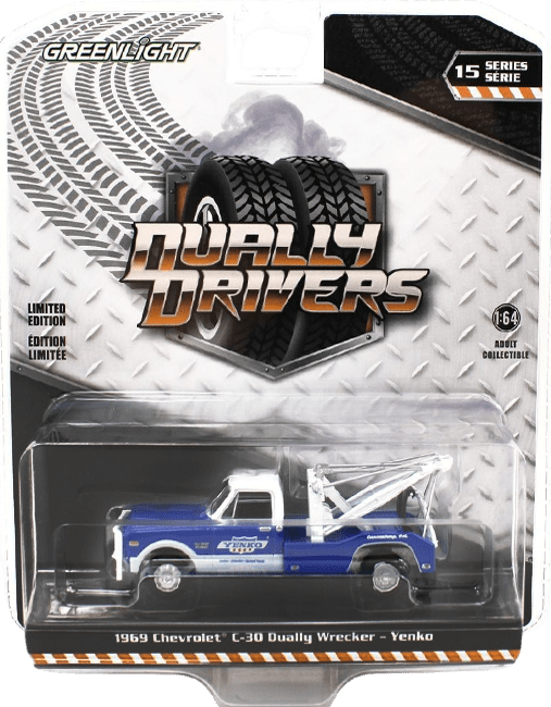 GreenLight Collectibles: 1:64 1969 Chevrolet C-30 Dually Wrecker Dually Drivers Series 15 0