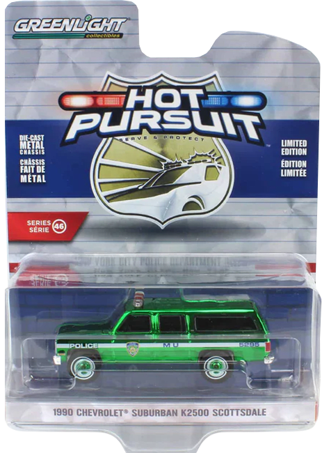 GreenLight Collectibles: 1:64 1990 Chevrolet Suburban K2500 Scottsdale Hot Pursuit Series 462
