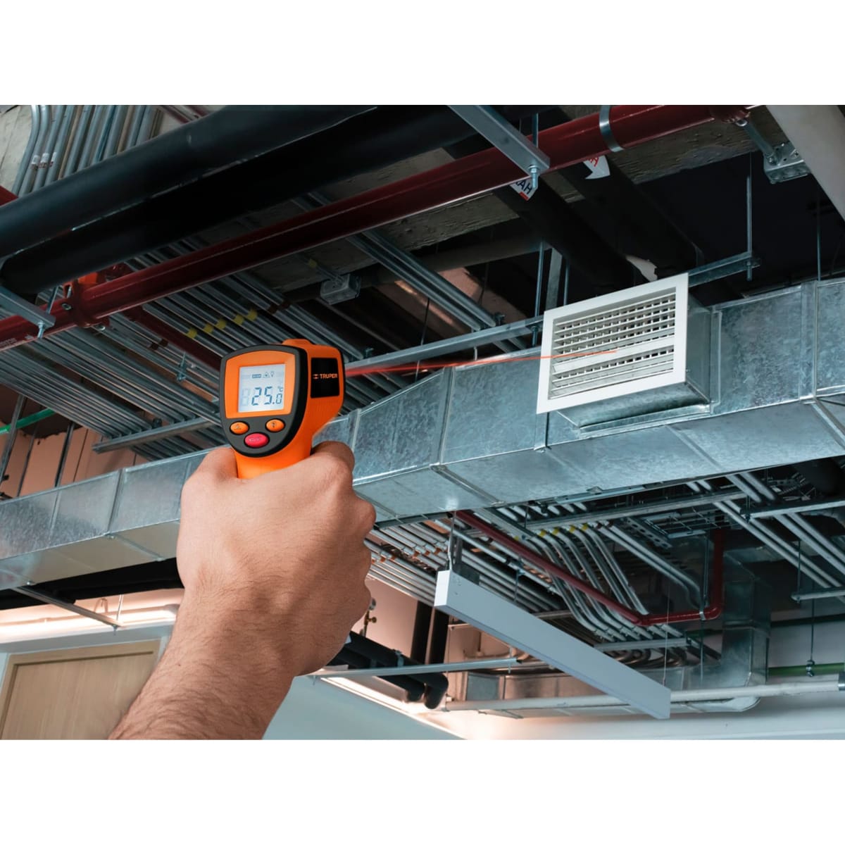 Medidor de temperatura láser  inflarrojo de -50°C a 500°C truper2