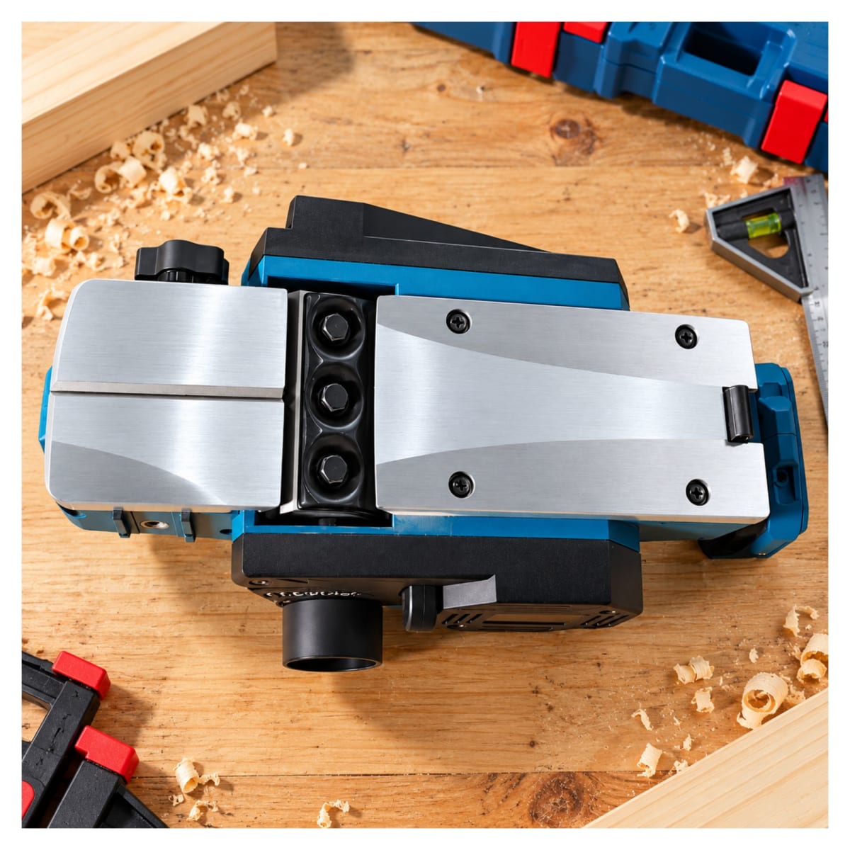 Cepillo Inalámbrico para Madera 20V 600W DongCheng DCMB82BM3