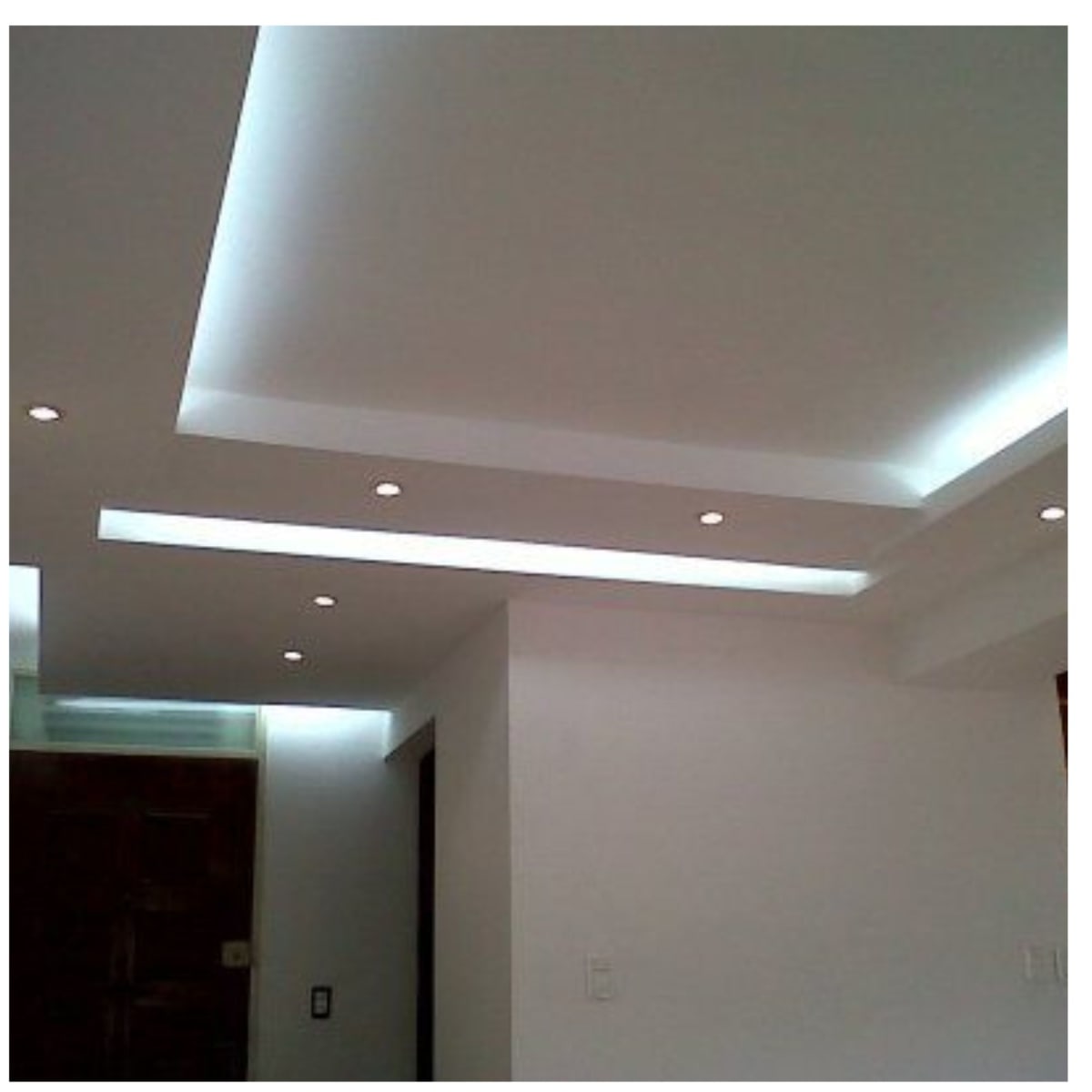 Espátula masillador para drywall y12 pulgadas INOXIDABLE STANLEY4