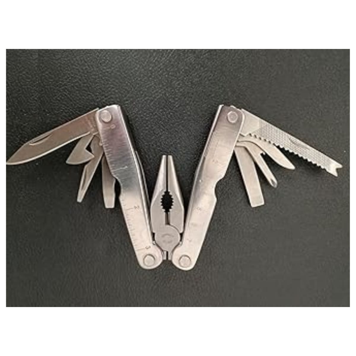 ALICATE MULTIHERAMIENTA 16 PIEZAS STANLEY4