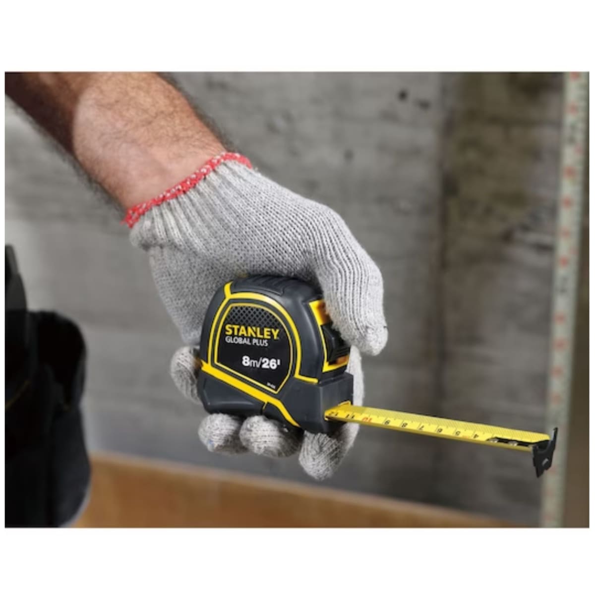 Wincha 8m x 25mm anti impacto Global Plus STANLEY4