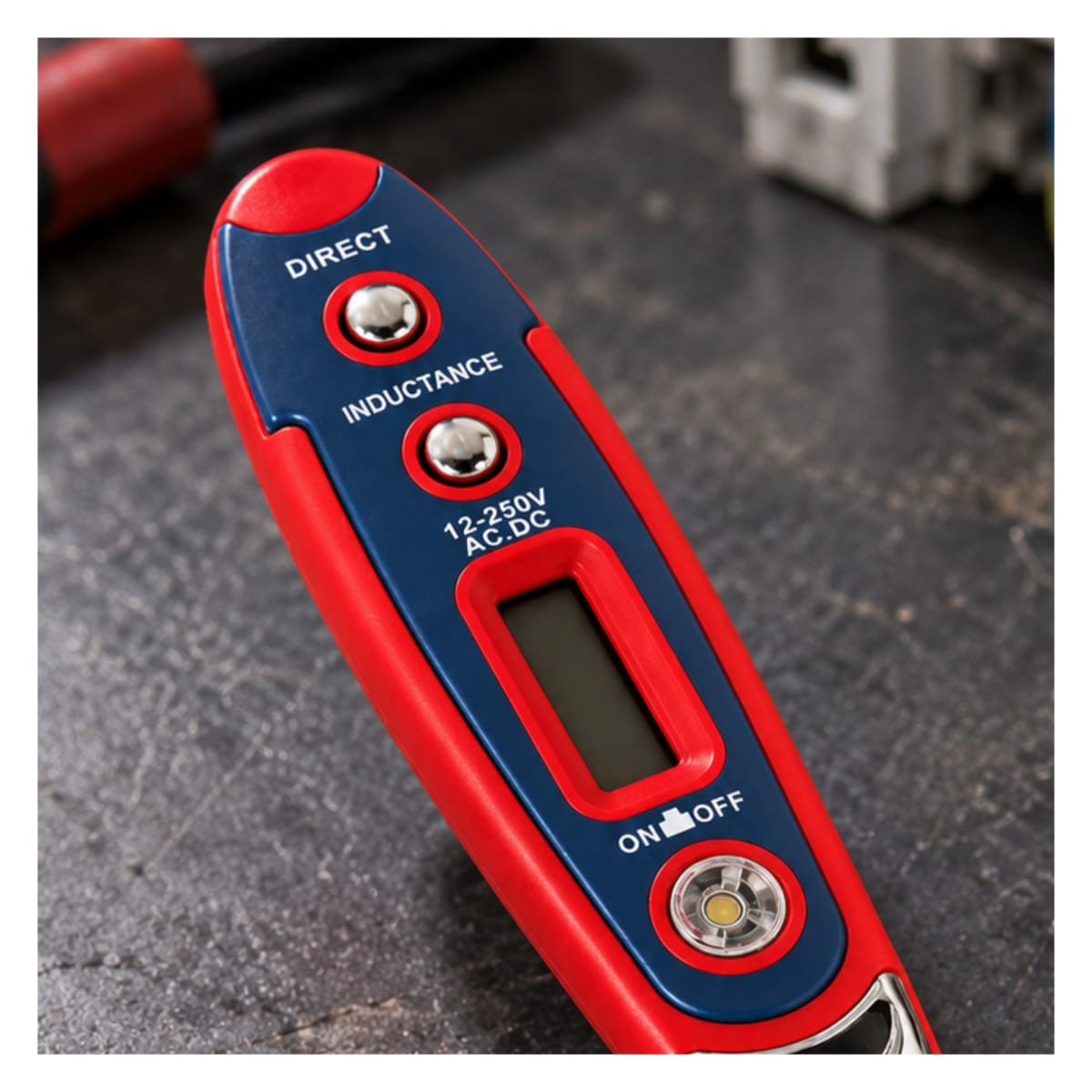 Probador de Corriente Digital DongCheng D152805 12V4