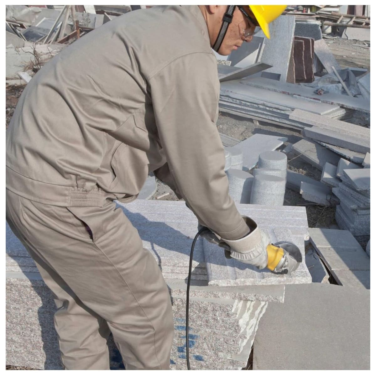 Amoladora Angular Electrico 4-12 1050W SGS1045 Stanley5