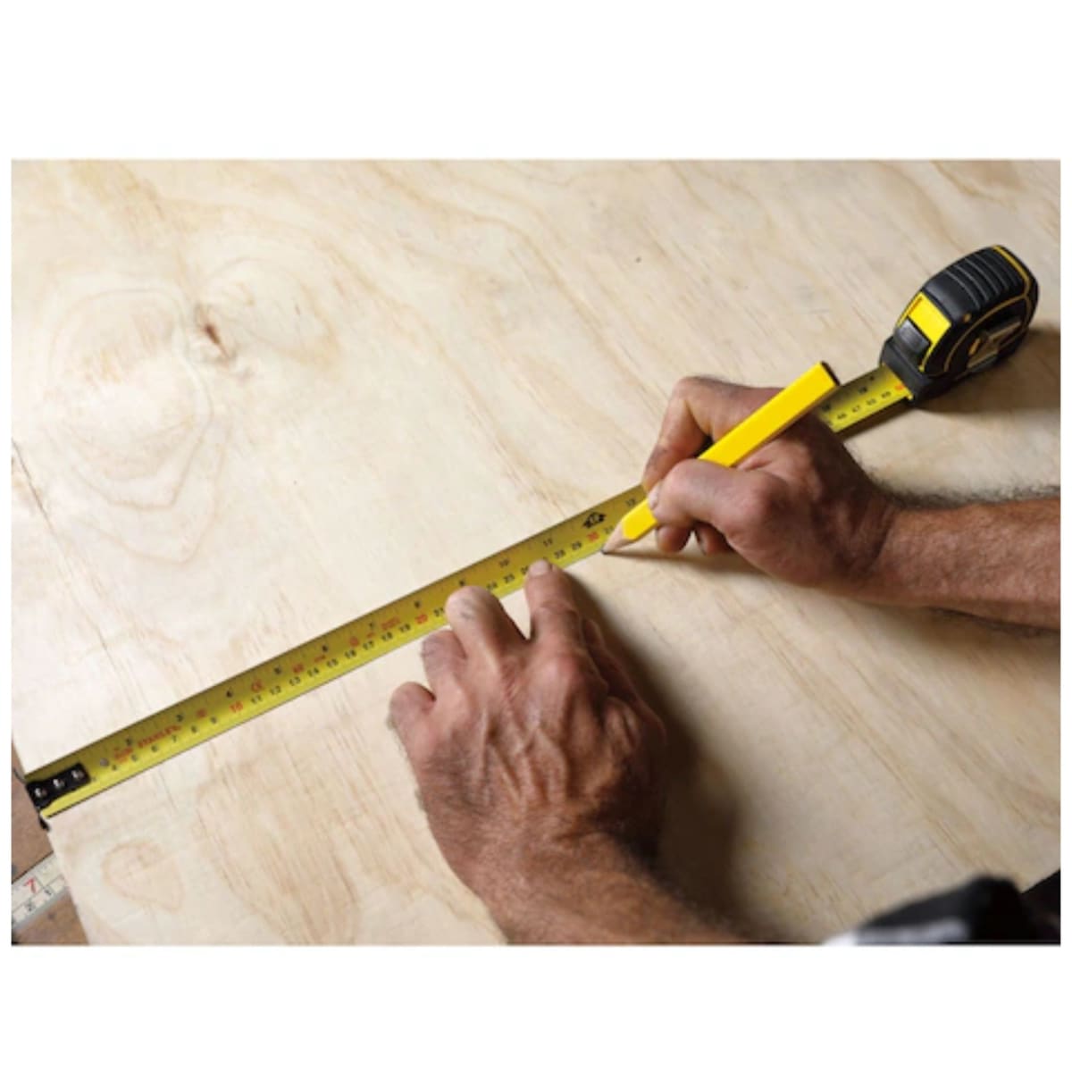 Wincha 8m x 25mm anti impacto Global Plus STANLEY5