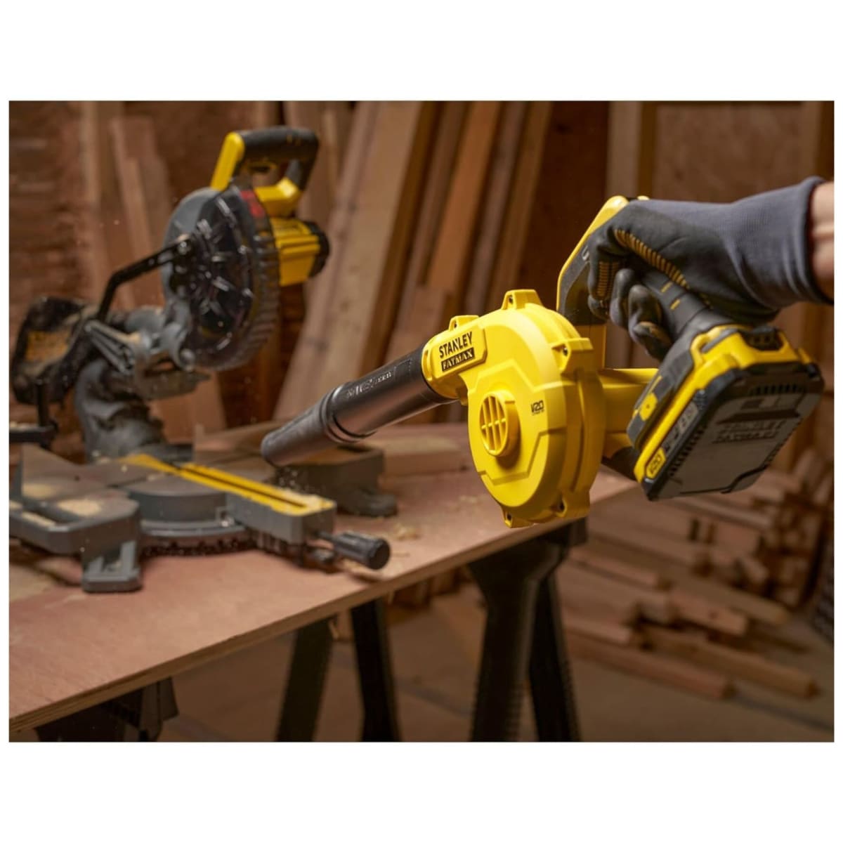 SOPLADORA INALAMBRICO 20V  BARETOOLSOPLADORA STANLEY6