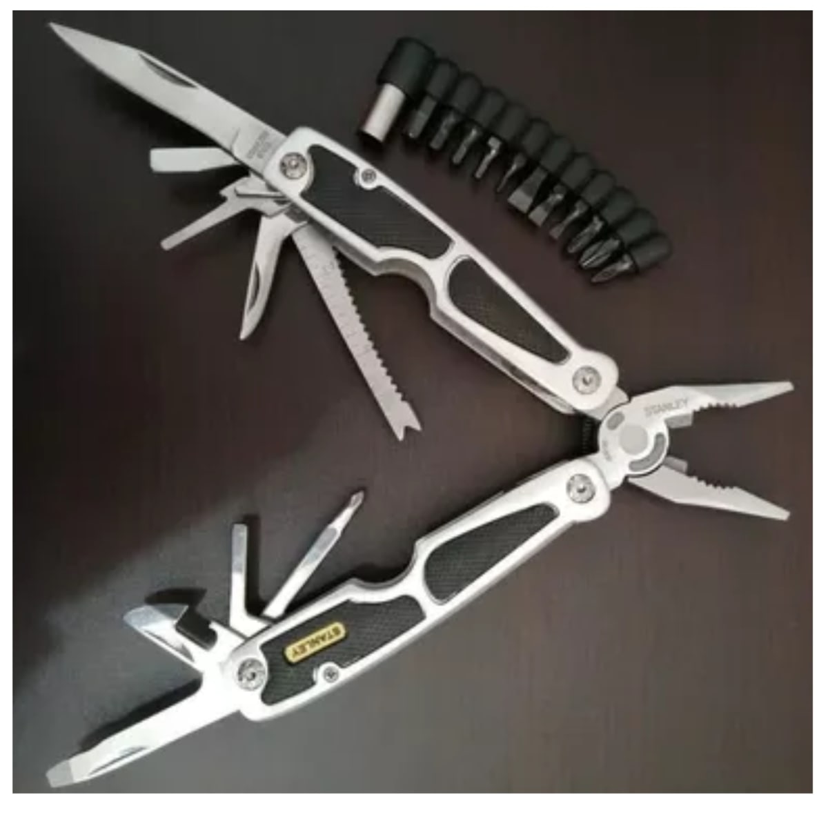 ALICATE MULTIHERAMIENTA 29 PIEZAS STANLEY6