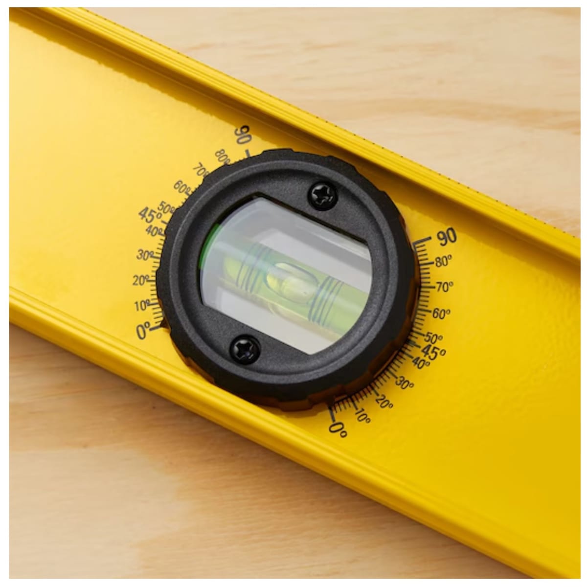 NIVEL DE MANO 61cm 24