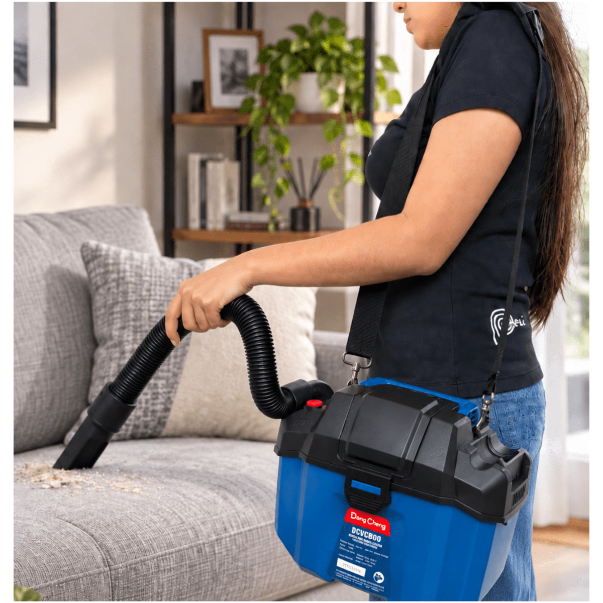 Aspiradora y Sopladora Inalámbrica 8L DongCheng 20V2