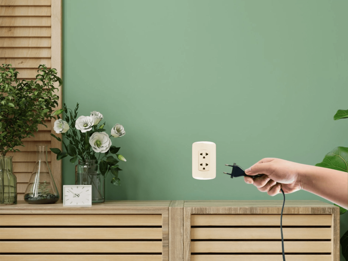 pack 4 unidades tomacorriente Doble clásico home light2