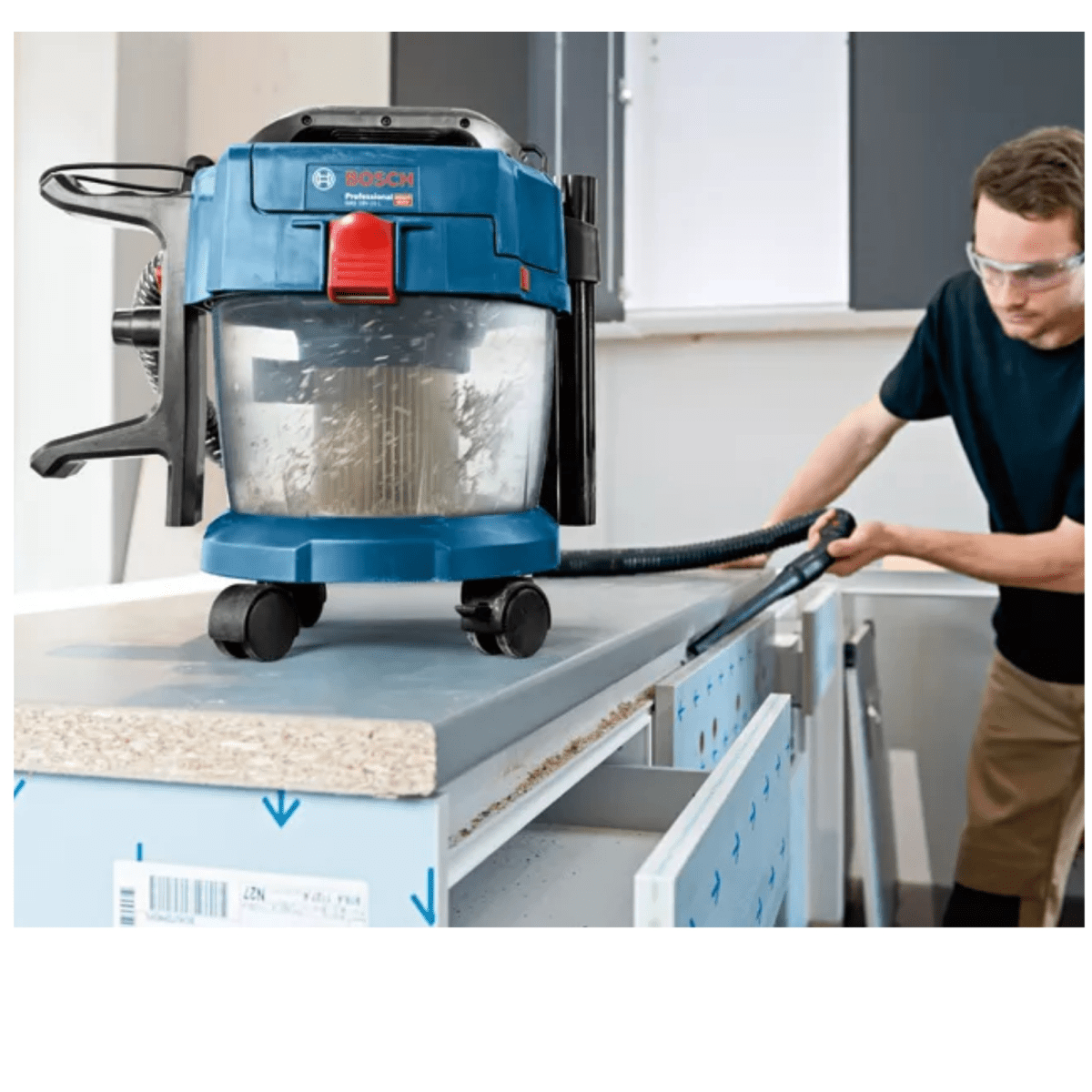 Aspiradora Inalámbrica de polvo y liquido BOSCH GAS 18V-10L6