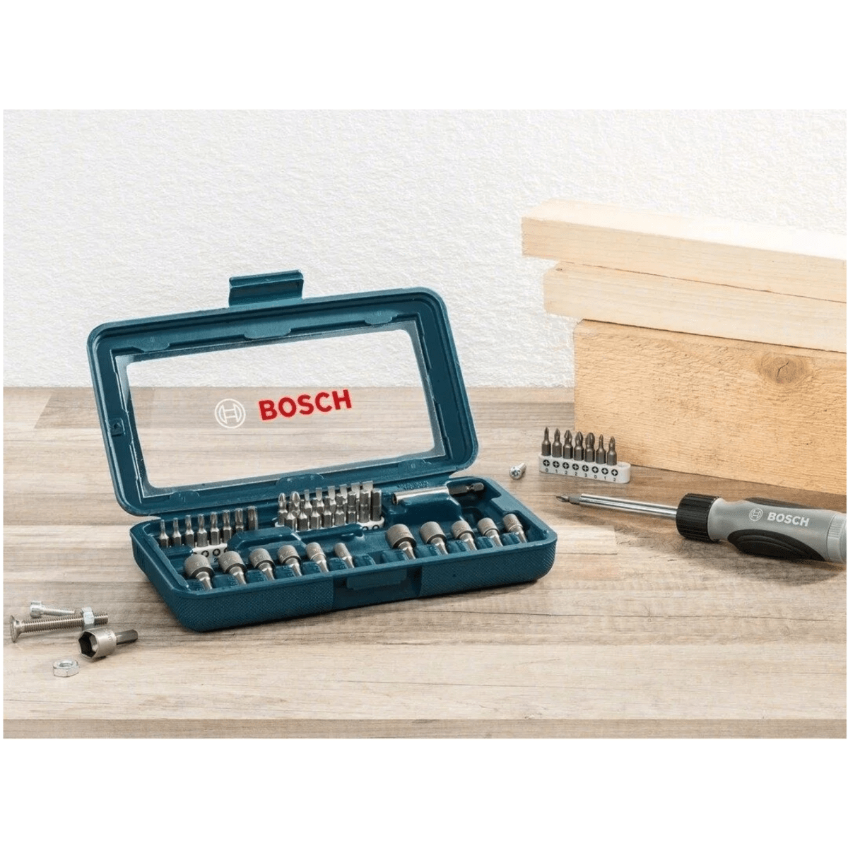 Atornillador y dados Set de puntas 46 piezas con destornillador Bosch7