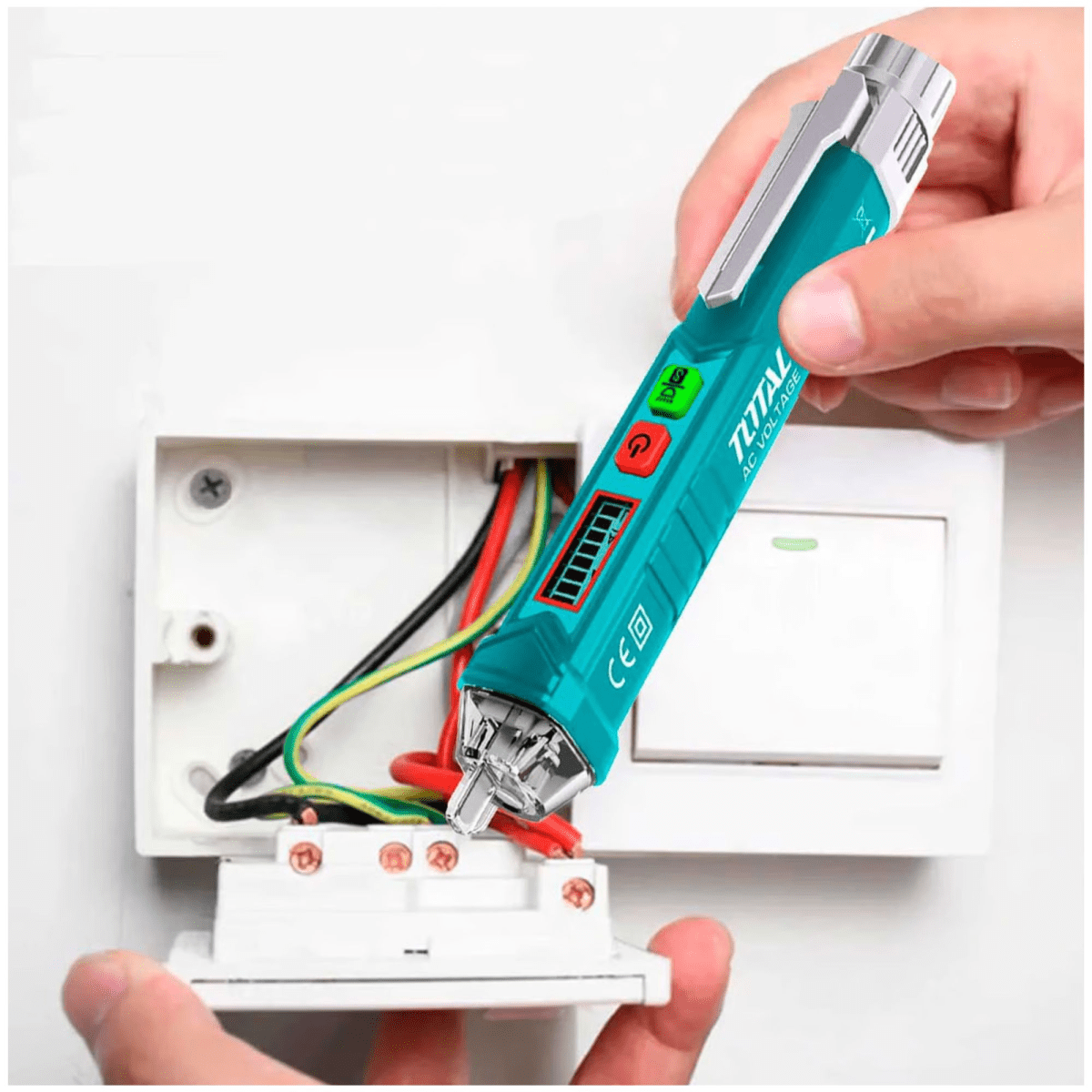 Kit Alicate Dieléctrico 6 pzas+ detector de Voltaje sin contacto Total5