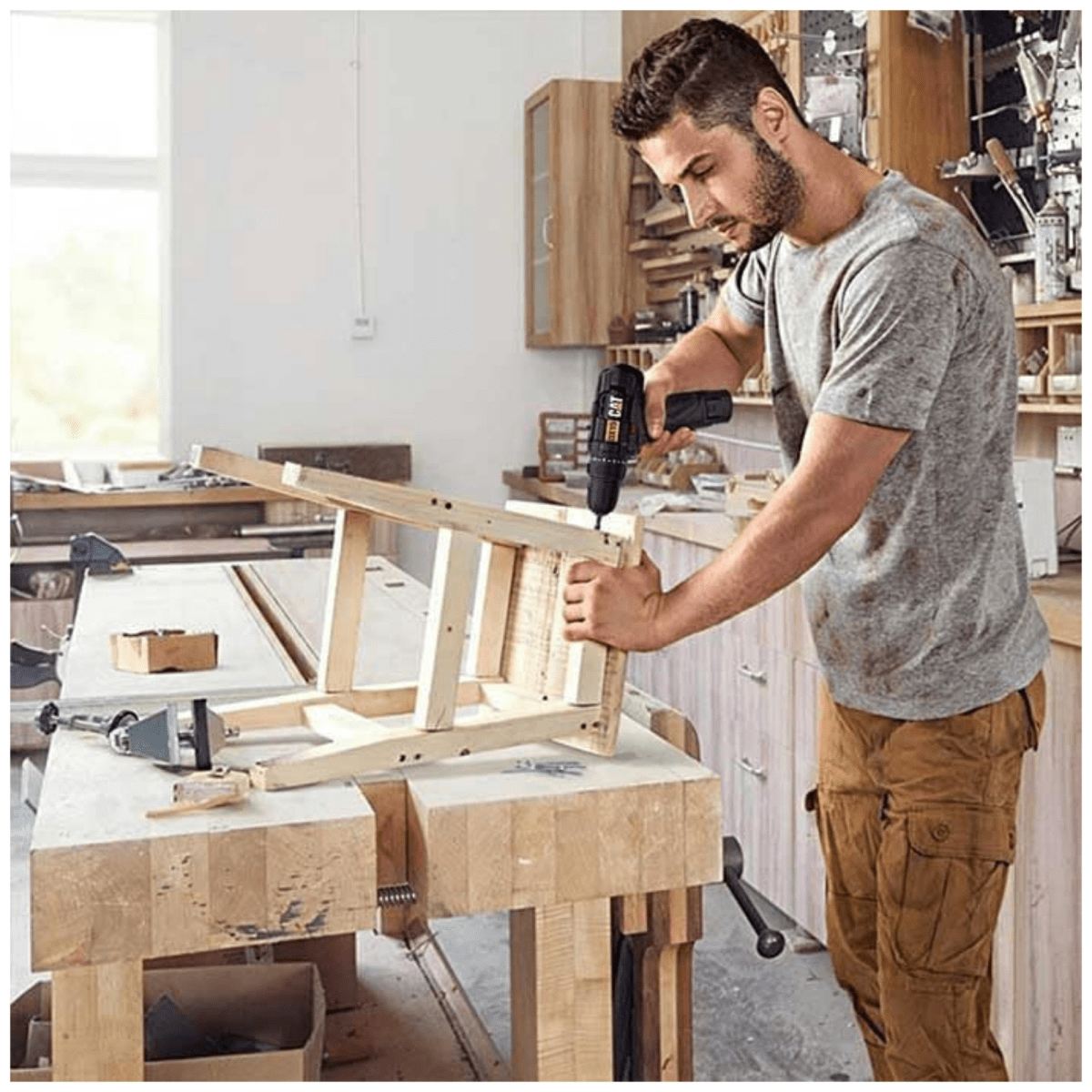 Taladro percutor atornillador inalambrico 12v CAT  DX155