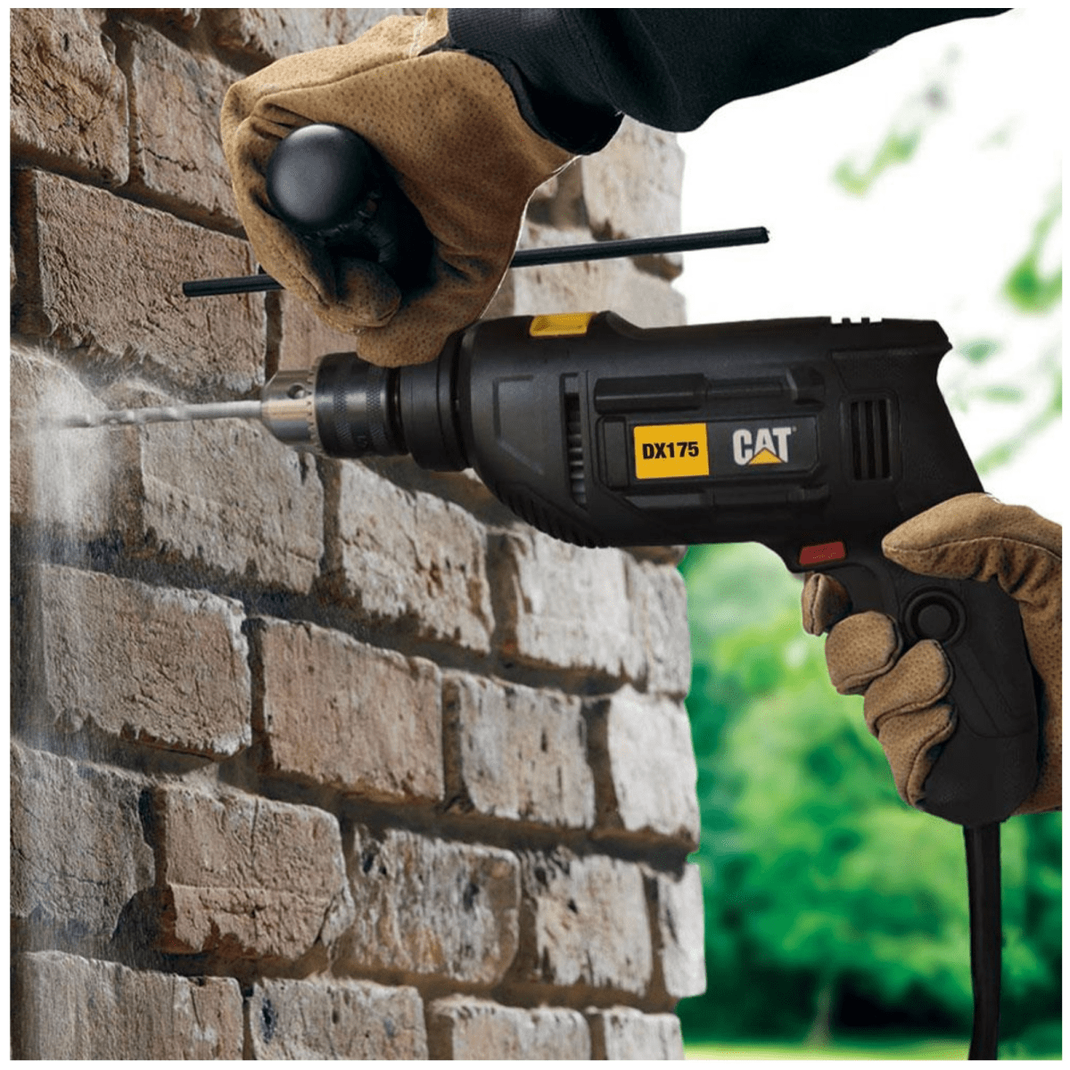 Taladro percutor velocidad variable 600W DX175 CAT6