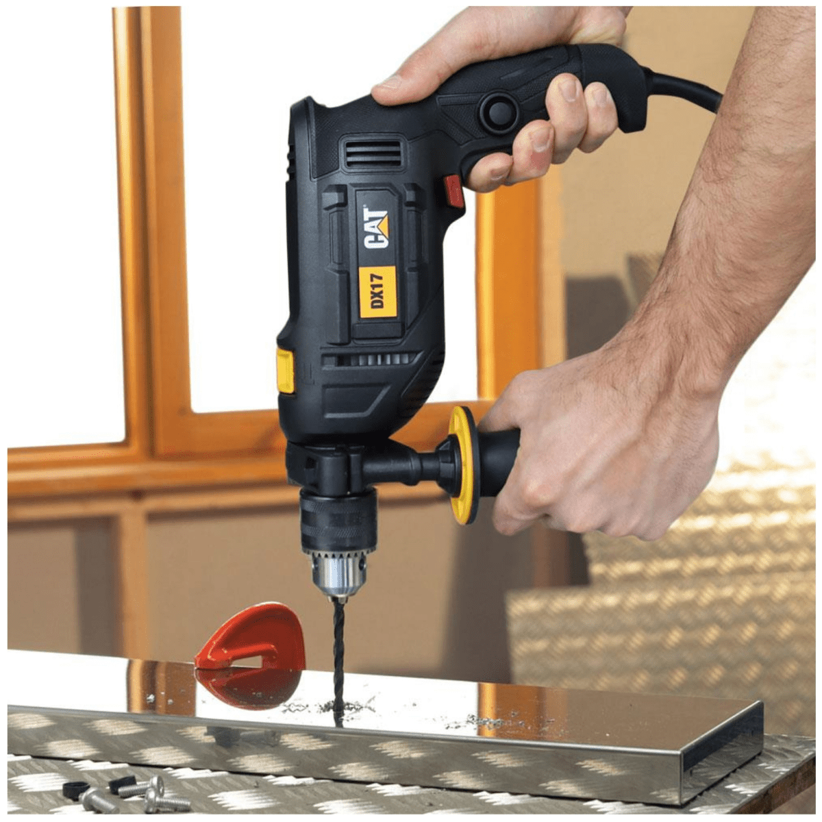 TALADRO PERCUTOR IMPAC DRILL 750W  XD17 CAT8