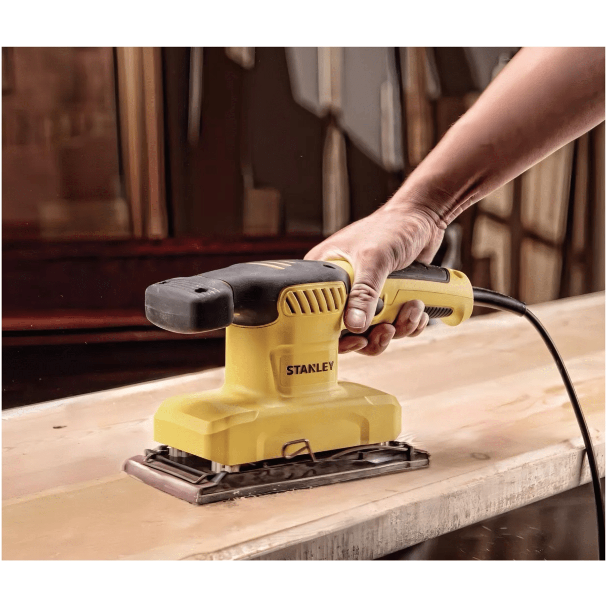 Lijadora Orbital Profesional 1 /3 Pulgadas 280W STANLEY SS284