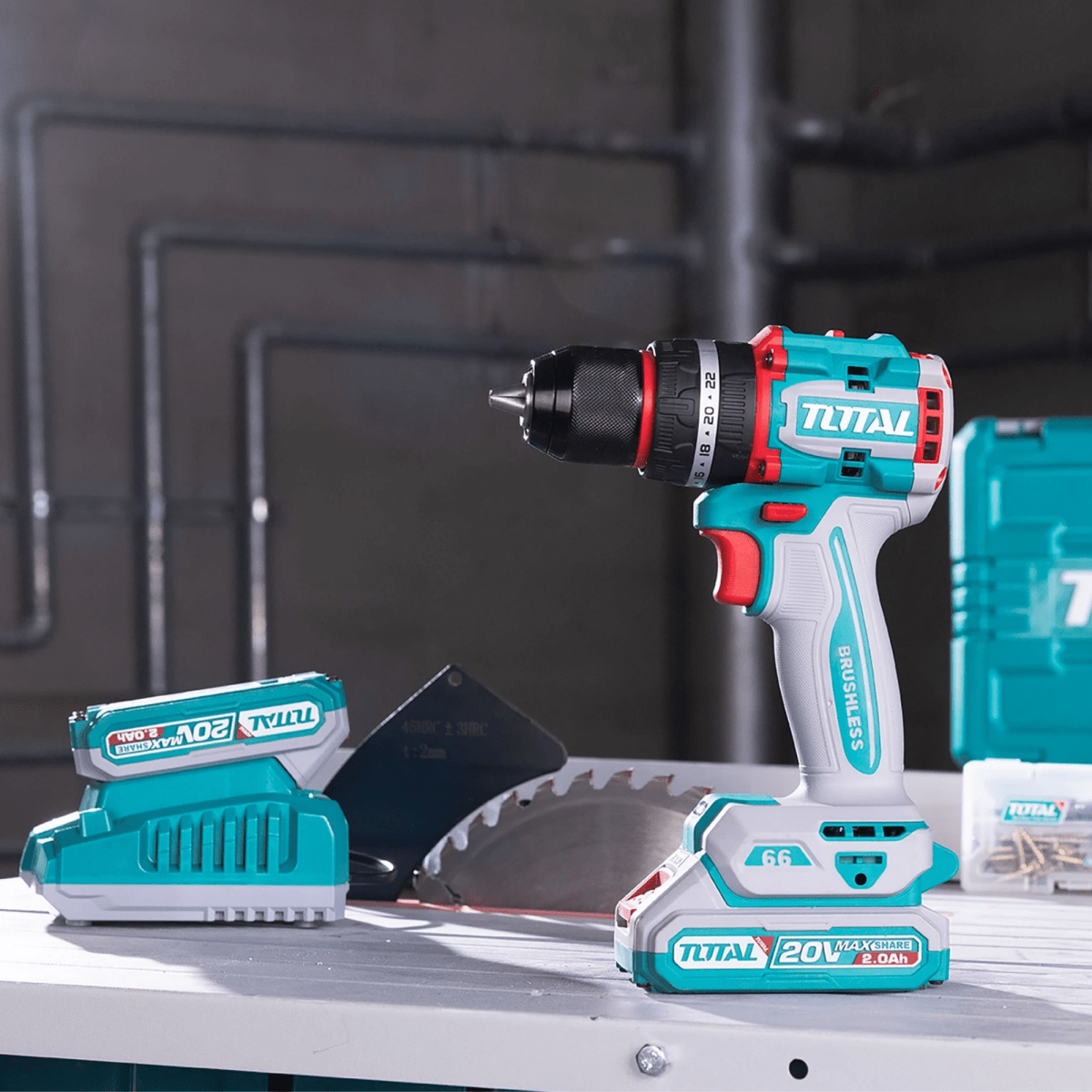 TALADRO PERCUTOR BRUSHLESS 66Nm 20V INALÁMBRICO TIDLI20668 TOTAL2
