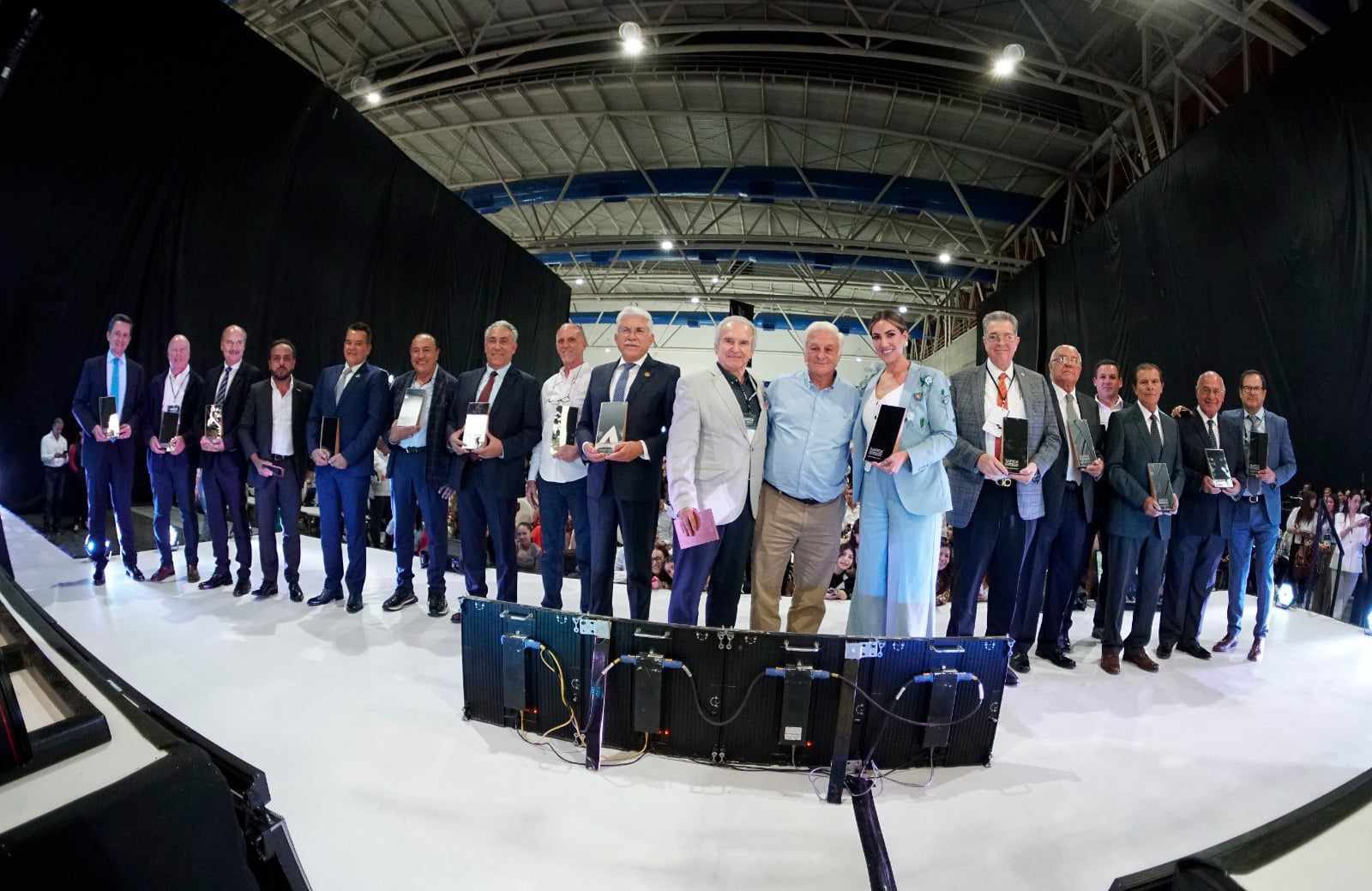 Sapica celebra 50 años de legado en la cuna del calzado mexicano