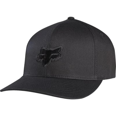 GORRO LIFESTYLE LEGACY FLEXFIT NEGRO FOX