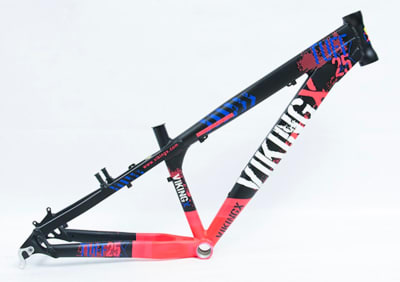 CUADRO DIRT ALUMINIO VIKING TUFF NEGRO/ROSADO1