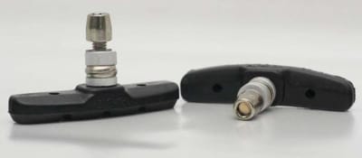 PATIN DE FRENO V-BRAKE CON TUERCA 70MM 