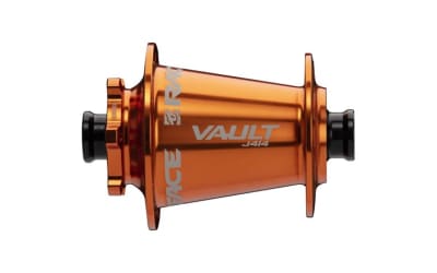 MAZA DELANTERA RACEFACE VAULT 15X110 BOOST, 32H , ORANGE