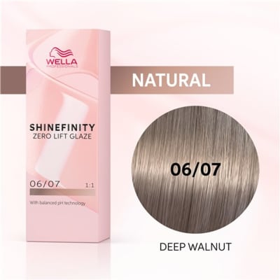 Wella Professionals Shinefinity Glaze Color 06/07 Rubio Oscuro Natural Marrón 60 ml