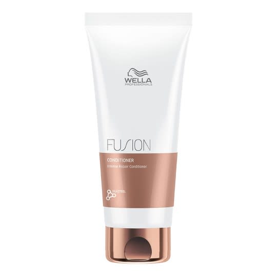 Wella Professionals Fusion Pack Shampoo 250 ml + Acondicionador 200 ml Reparación Intensa3