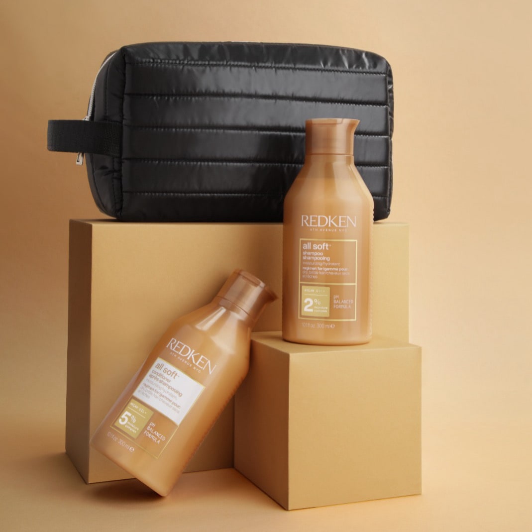 Pack Duo Redken All Soft – Shampoo 300 ml, Acondicionador 300 ml + Neceser de regalo1