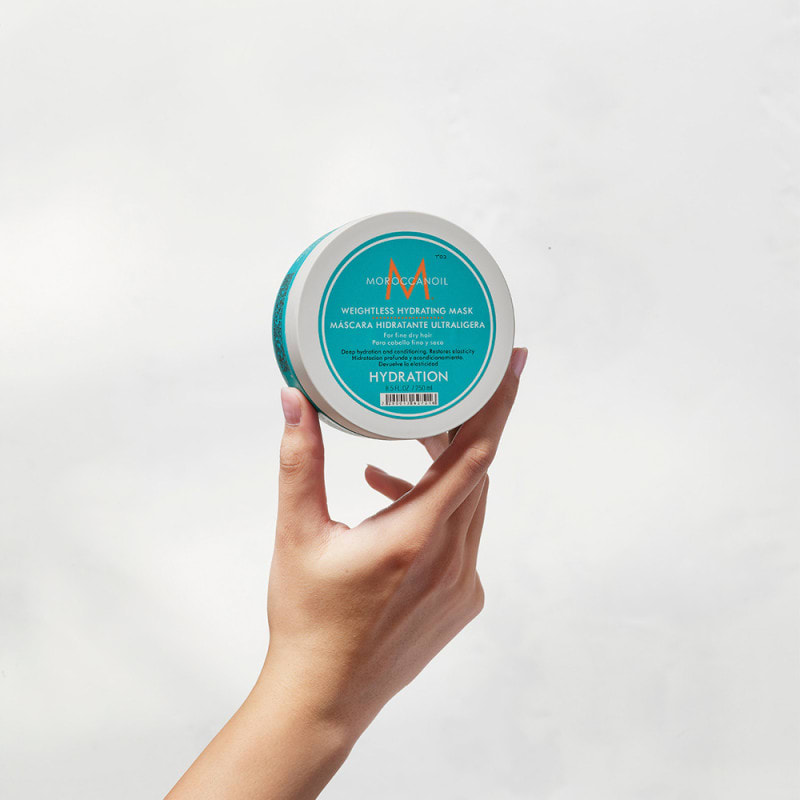 Moroccanoil Mascarilla Hidratante Ultraligera Cabello Delgado y Seco 250 ml1