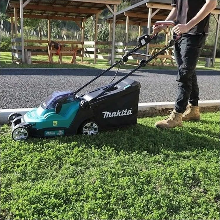Cortadora de Césped Inalámbrica MAKITA (DLM382Z) + 2 Baterías 18V 3.0Ah (BL1830B X2) + Cargador Doble (DC18SH)6