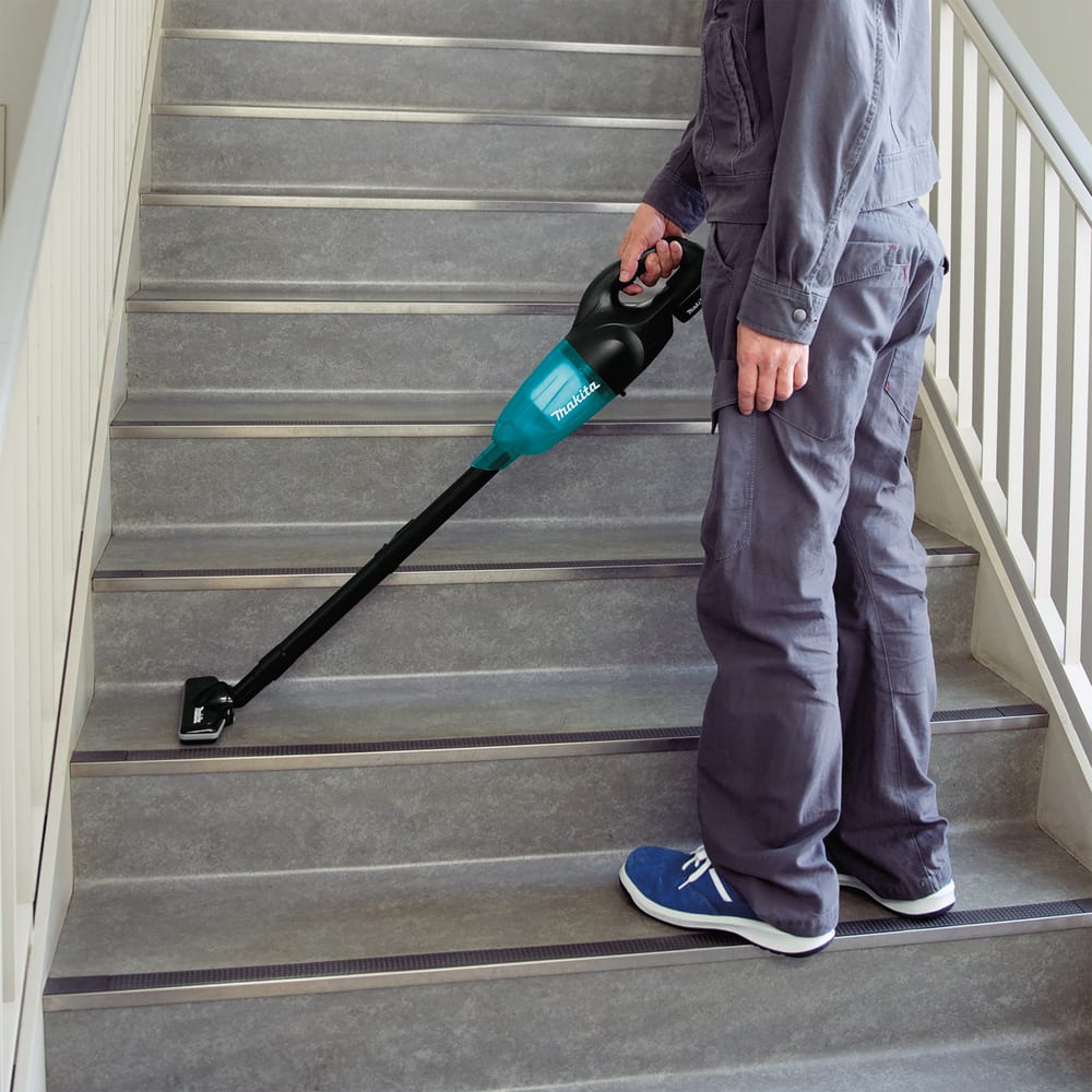 Aspiradora Inalambrica 18v MAKITA + Bateria 18v 1.5Ah (BL1815) + Cargador (DC18SD)4