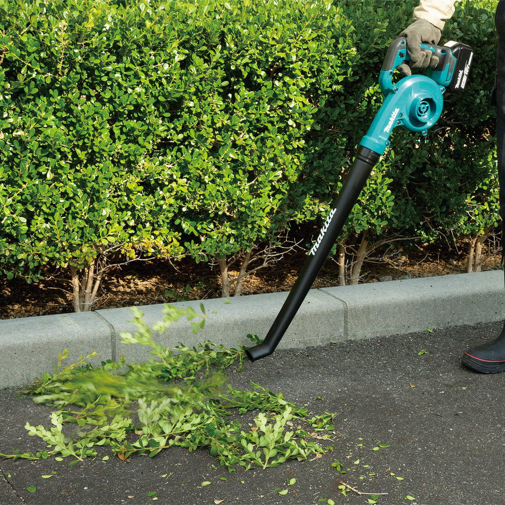 Soplador Inalambrico MAKITA (DUB186RF) + Batería 18v 3.0Ah (BL1830B) + Cargador Rápido (DC18RC)1