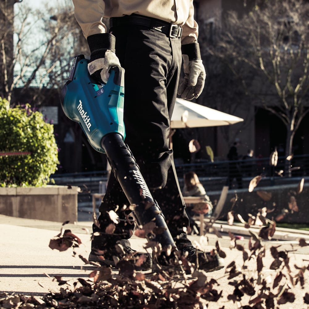 Soplador Inalambrico MAKITA (DUB362PT2) + 2 Baterias 18v 5.0Ah (BL1850B X2) + Cargador Rapido Doble13