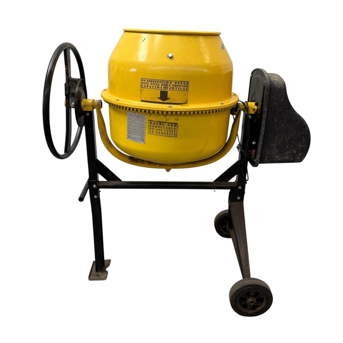 Betonera 140 Litros OKB (Semi Nueva)3