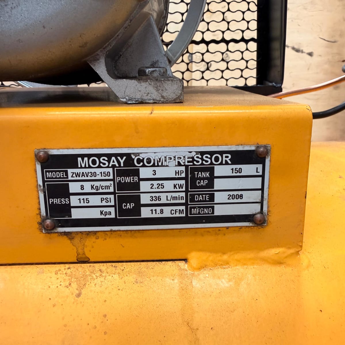 Compresor 150 Litros 3hp MOSAY (Semi Nuevo)4