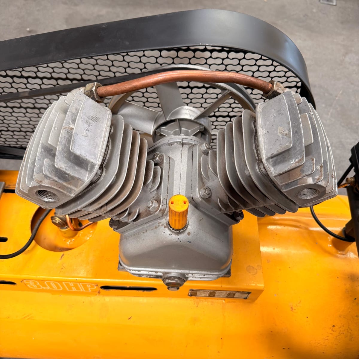 Compresor 150 Litros 3hp MOSAY (Semi Nuevo)5