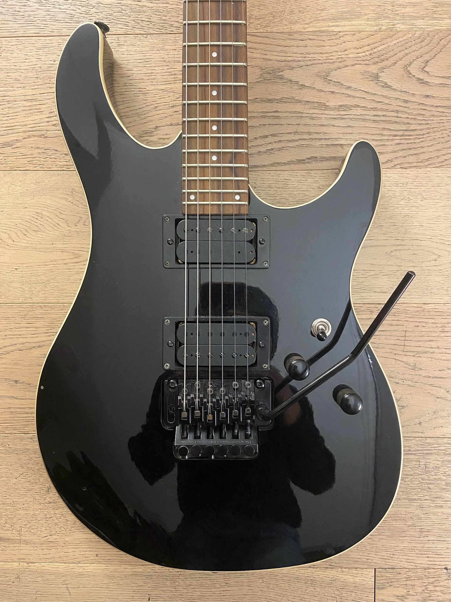 【限界値下げ】PEAVEY PREDATOR EXP Ⅱ メタリックグリーン 限界値下げ】PEAVEY PREDATOR EXP Ⅱ メタリックグリーン