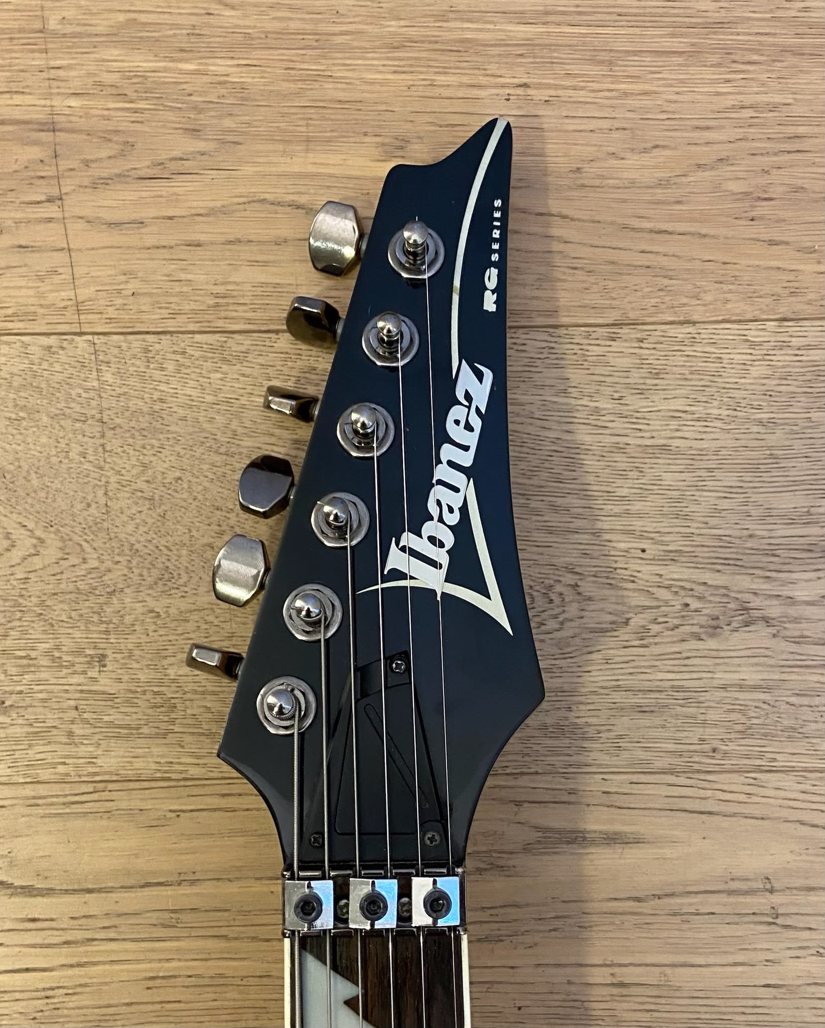 Guitarra Electrico Ibanez RG350EXZ (SKU:2569) | Instrumentos Chile